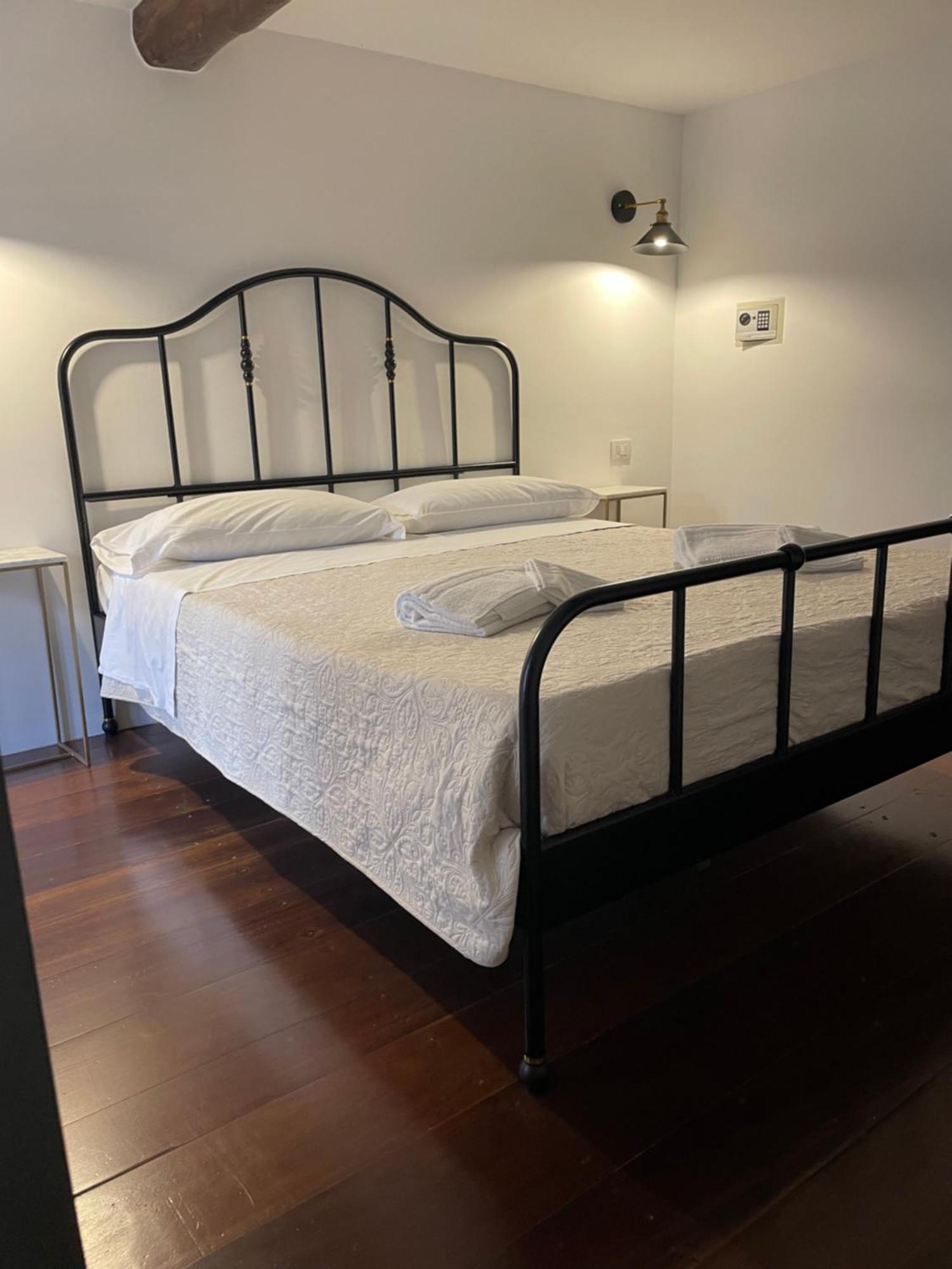 B&B Faraglione Đảo Lipari Ngoại thất bức ảnh